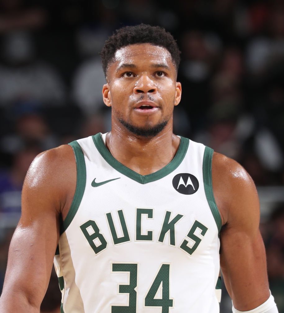 看摊牌牌 看摊牌牌