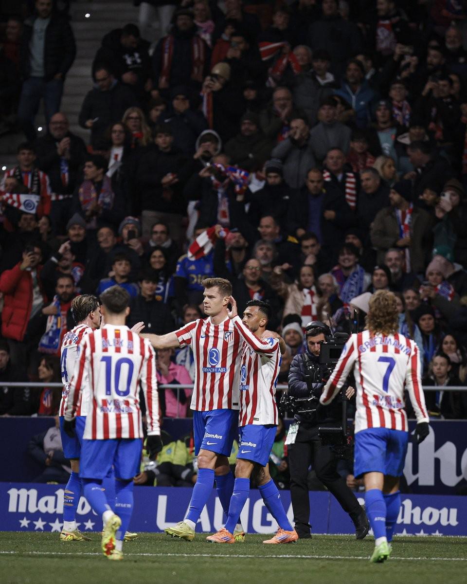 季在重建与 季在重建与